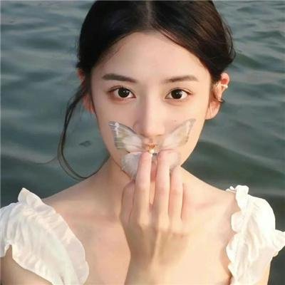 爱你如星辰坠落